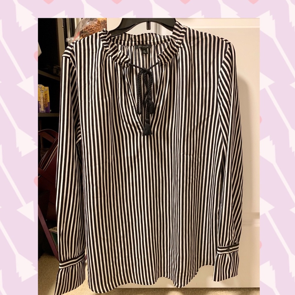 Ann TAylor women stripe blouse